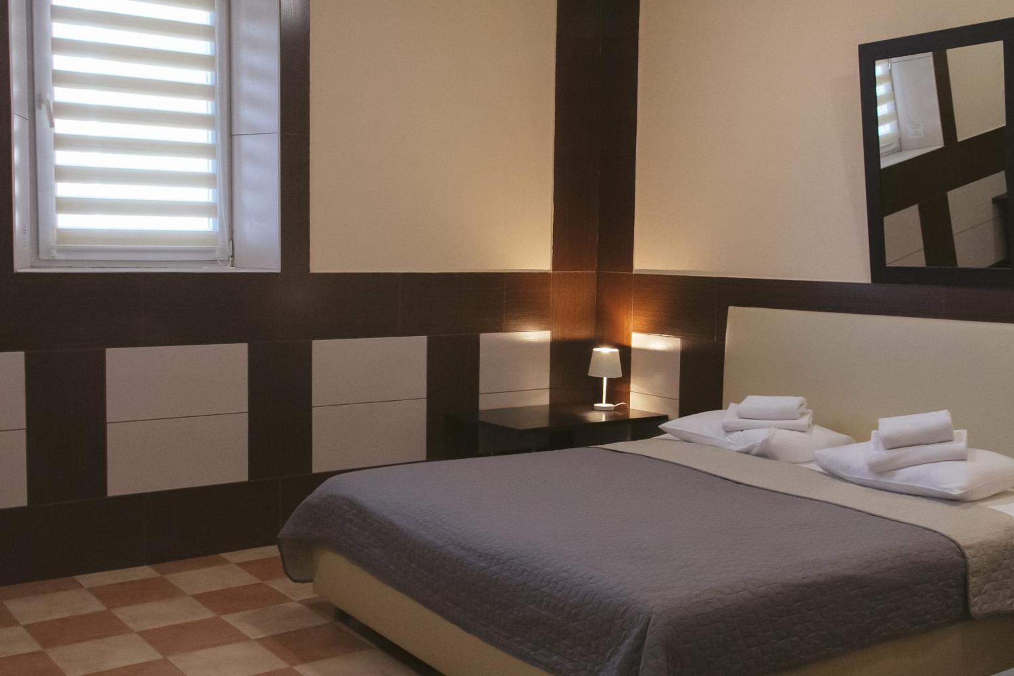 Korona Hotel Boryspil Room photo